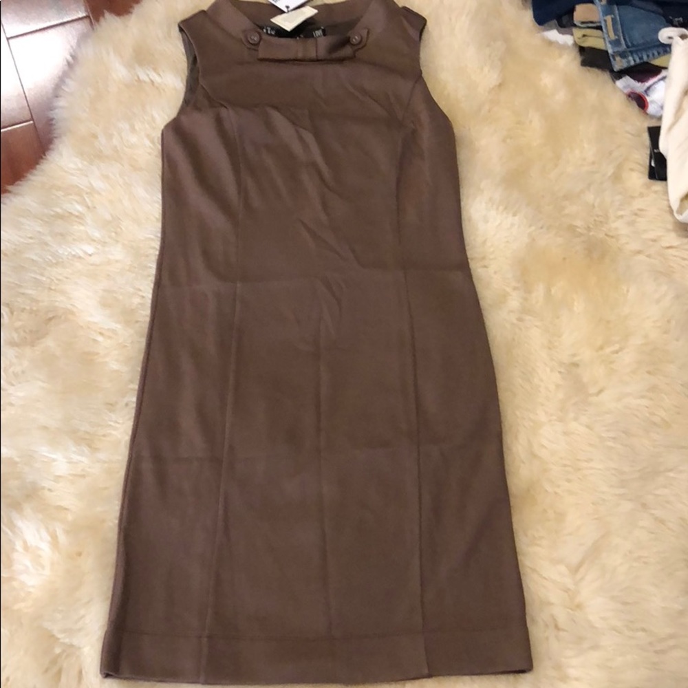 Short dress
